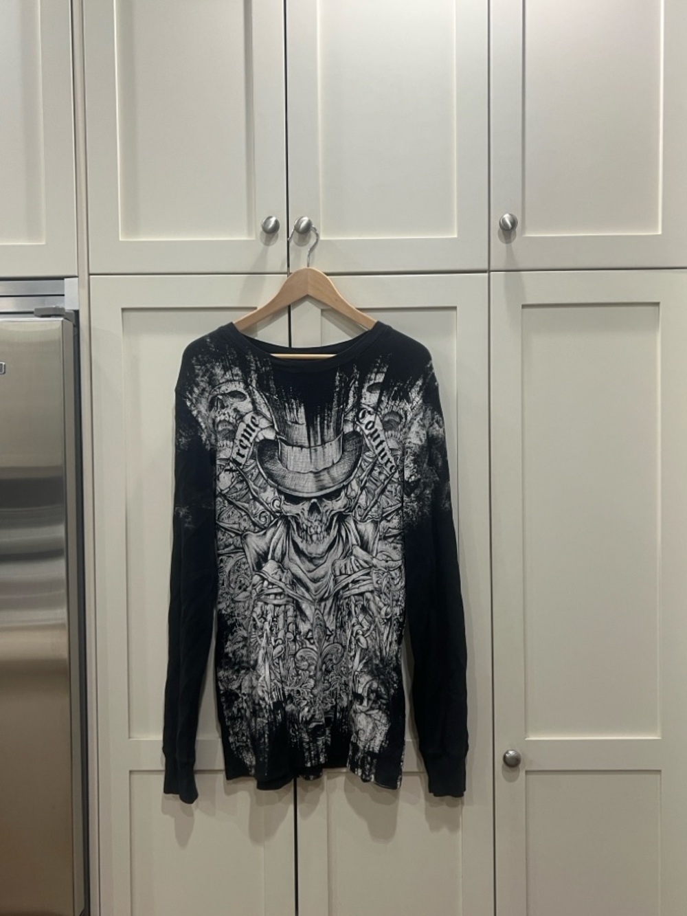 Xtreme couture large thermal long sleeve